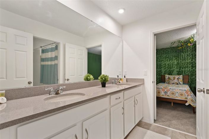 Image No.36-7 Bed House for sale