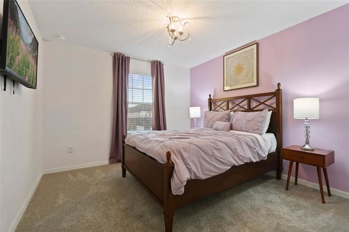 Image No.37-7 Bed House for sale