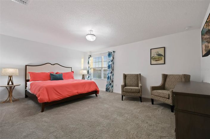 Image No.40-7 Bed House for sale