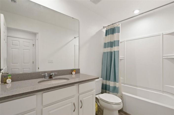 Image No.44-7 Bed House for sale