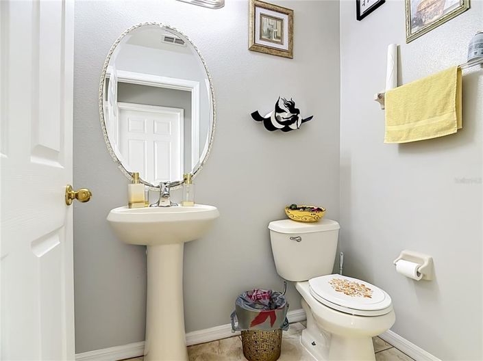 Image No.19-4 Bed House for sale