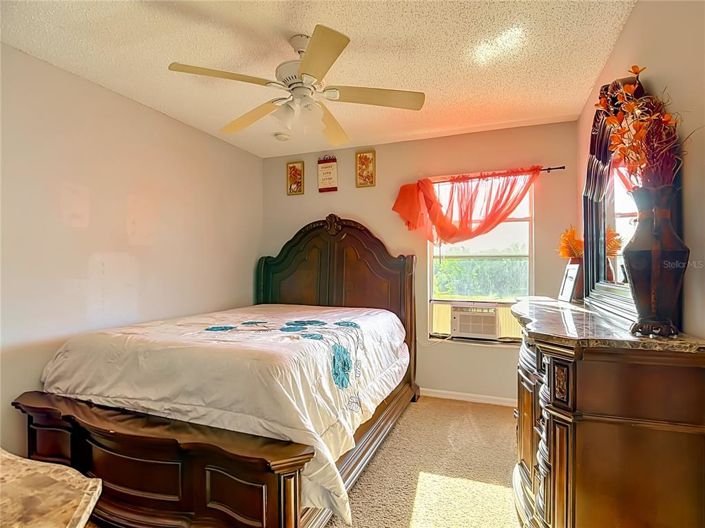 Image No.27-4 Bed House for sale