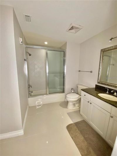 Image No.17-3 Bed Apartment for sale