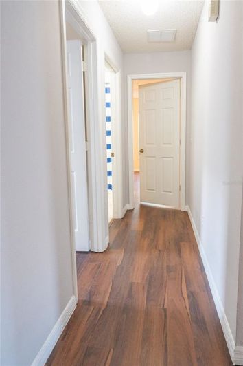 Image No.30-3 Bed House for sale
