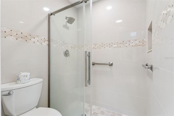 Image No.18-3 Bed House for sale