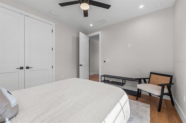 Image No.34-3 Bed House for sale