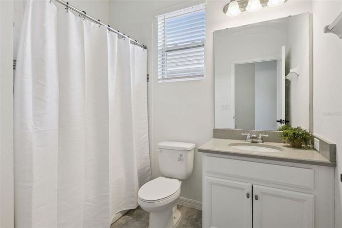 Image No.25-5 Bed House for sale