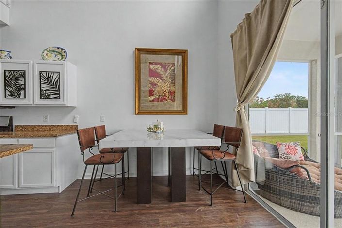Image No.13-5 Bed House for sale