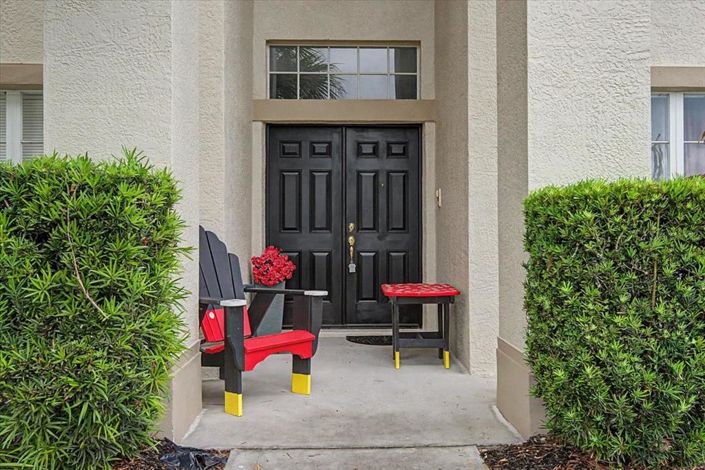 Image No.2-5 Bed House for sale