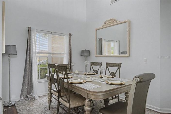 Image No.5-5 Bed House for sale
