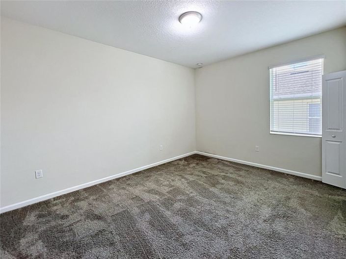 Image No.24-3 Bed Apartment for sale