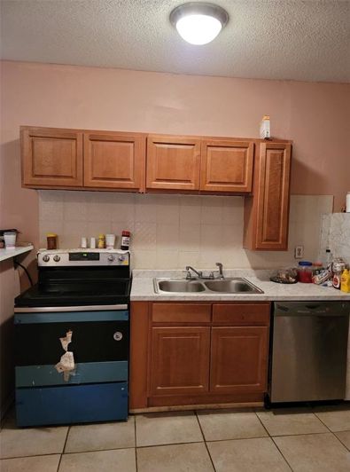 Image No.10-2 Bed House for sale