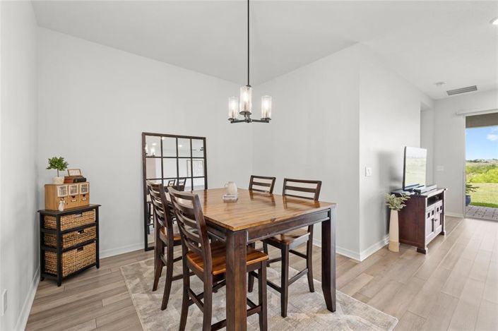 Image No.20-4 Bed House for sale