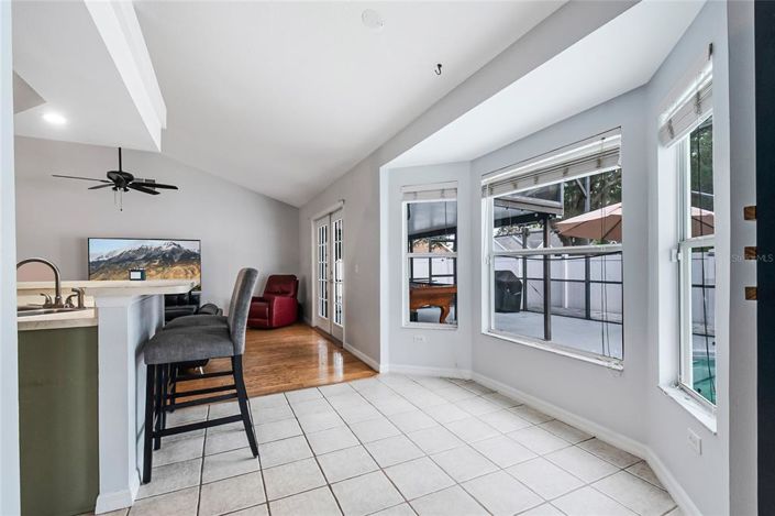 Image No.24-4 Bed House for sale