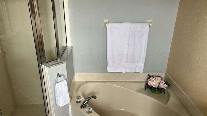 Image No.17-3 Bed Apartment for sale