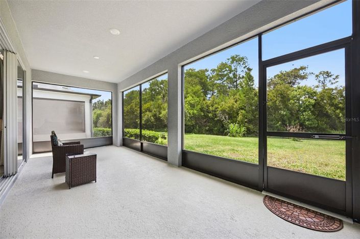Image No.48-5 Bed House for sale