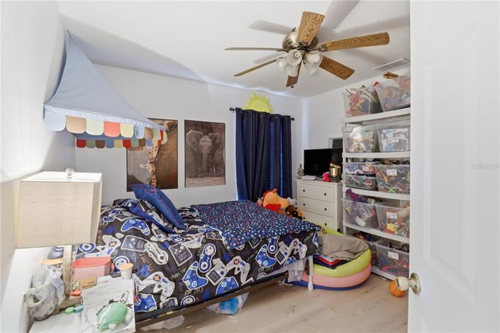 Image No.21-3 Bed House for sale