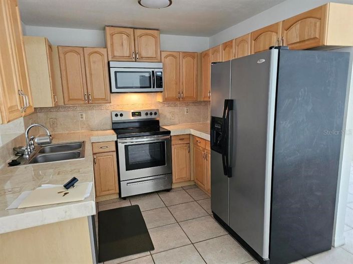 Image No.12-3 Bed House for sale