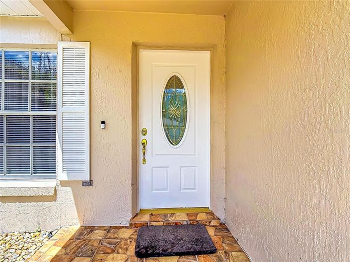 Image No.8-3 Bed House for sale