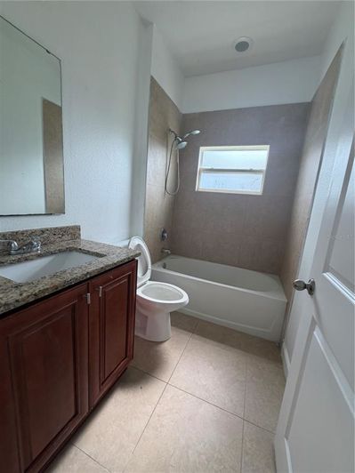 Image No.22-4 Bed House for sale