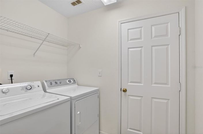Image No.14-3 Bed House for sale