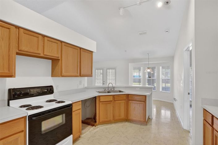 Image No.4-3 Bed House for sale