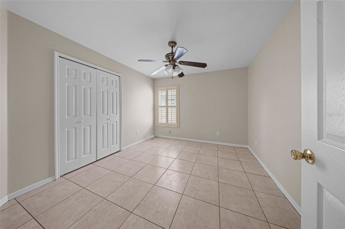Image No.11-3 Bed House for sale