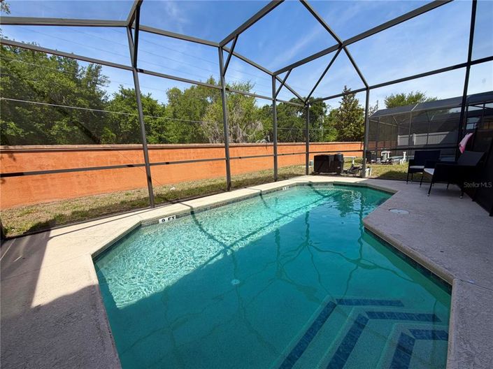 Image No.34-4 Bed Townhouse for sale