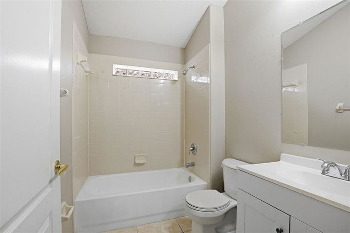 Image No.26-3 Bed House for sale