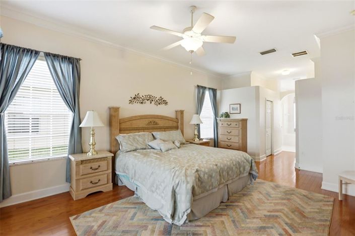 Image No.16-3 Bed House for sale