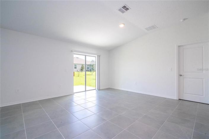 Image No.24-3 Bed House for sale