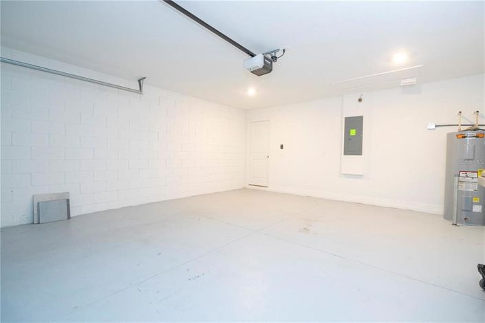 Image No.32-3 Bed House for sale