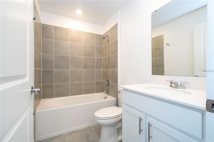 Image No.9-3 Bed House for sale