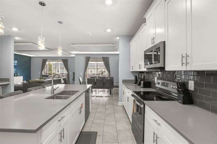 Image No.21-6 Bed House for sale
