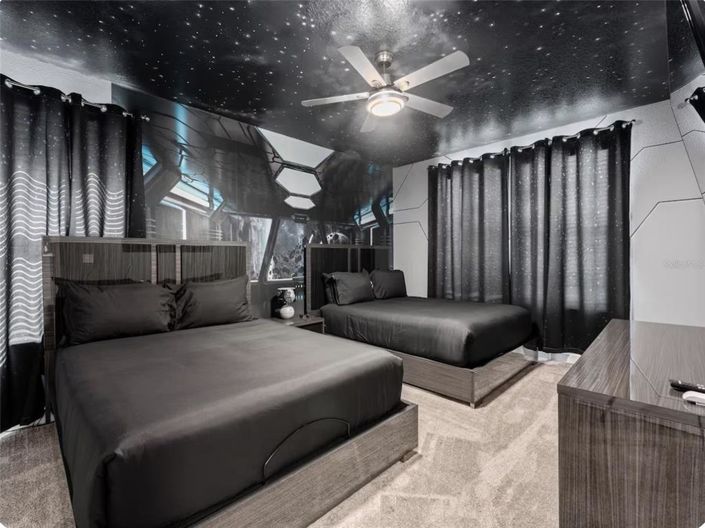Image No.38-6 Bed House for sale