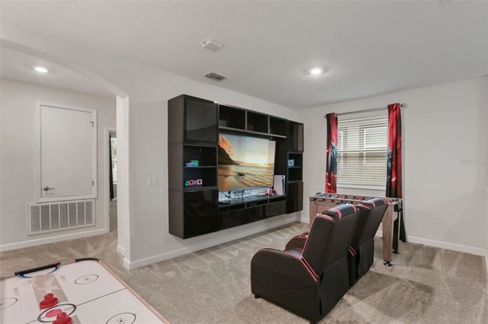 Image No.25-5 Bed House for sale