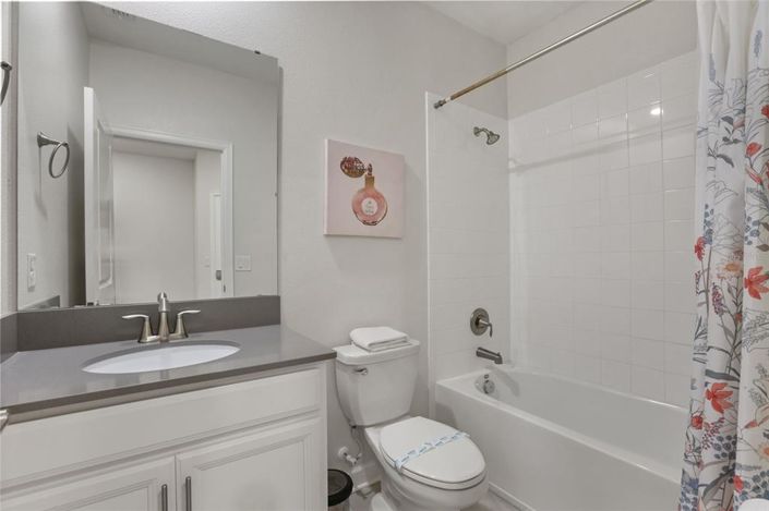 Image No.34-5 Bed House for sale