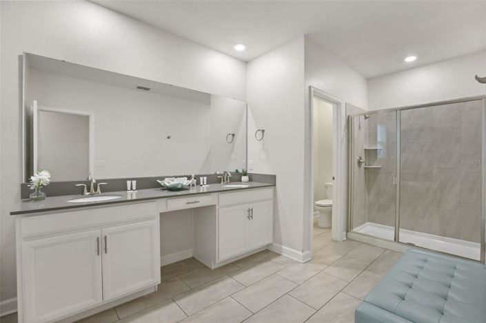 Image No.37-5 Bed House for sale
