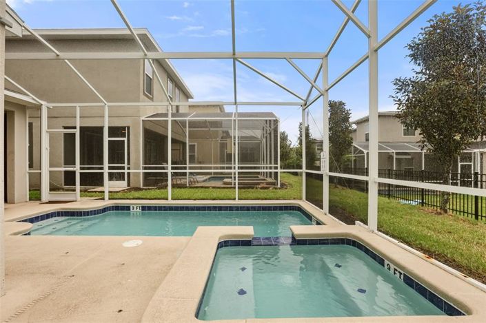 Image No.43-5 Bed House for sale