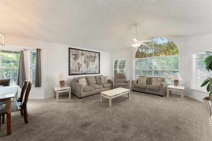 Image No.12-3 Bed Apartment for sale
