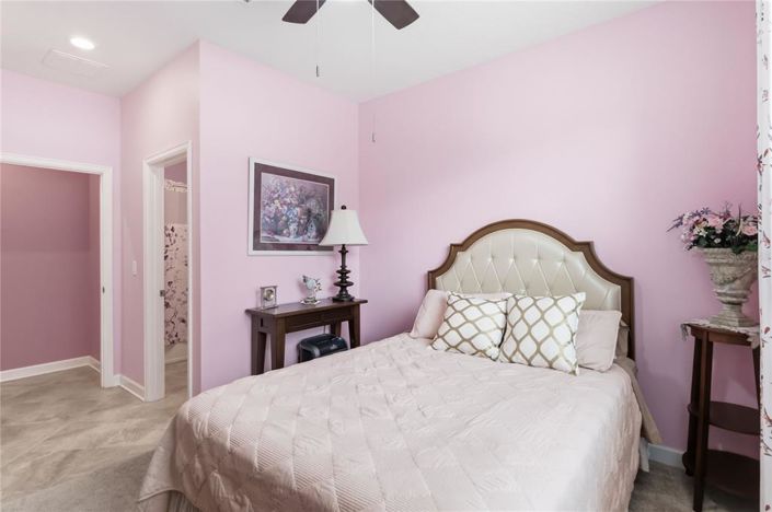 Image No.26-4 Bed House for sale