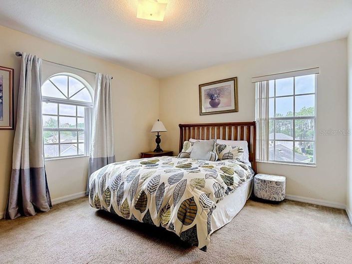 Image No.20-5 Bed House for sale