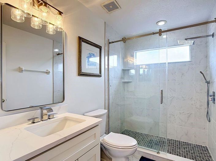 Image No.23-5 Bed House for sale