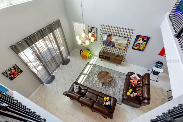 Image No.2-5 Bed House for sale