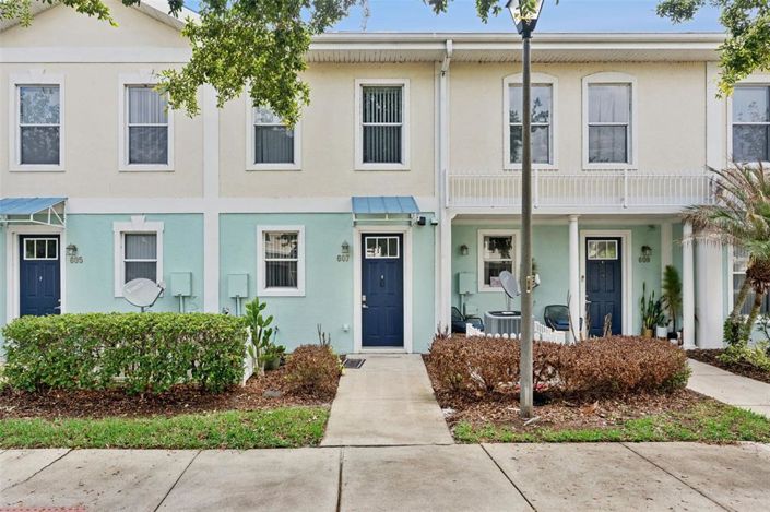Image No.2-3 Bed Townhouse for sale