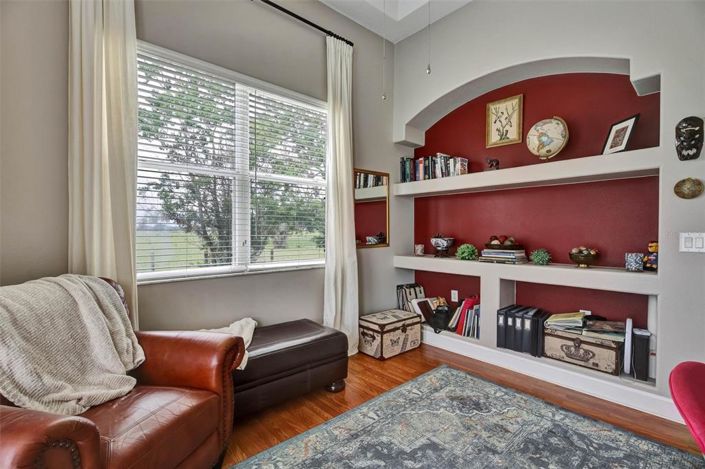 Image No.22-5 Bed House for sale