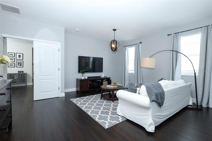 Image No.26-5 Bed House for sale