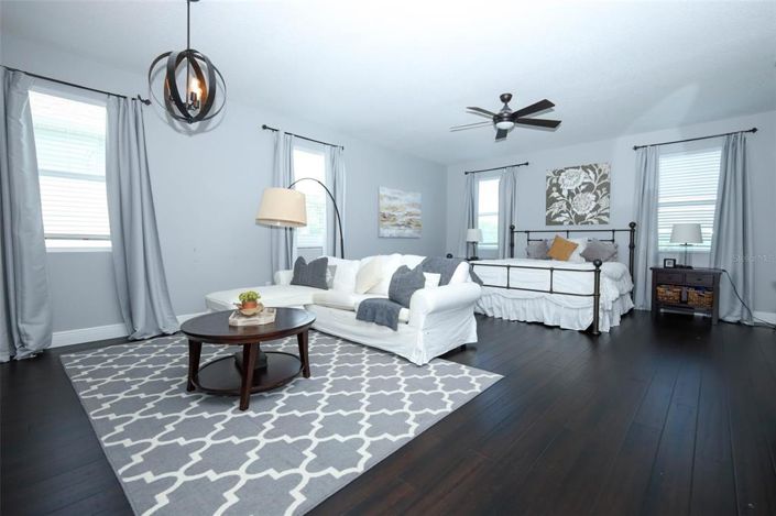 Image No.27-5 Bed House for sale