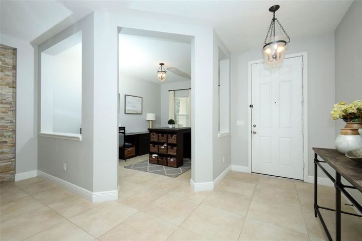 Image No.6-5 Bed House for sale