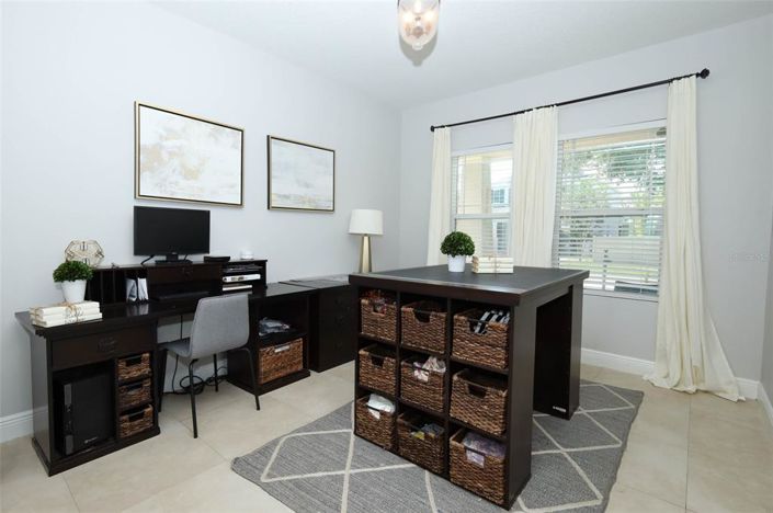 Image No.7-5 Bed House for sale
